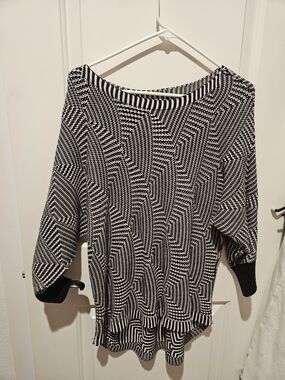 Dana Buchman Black & White Geometric Off-Shoulder Sweater